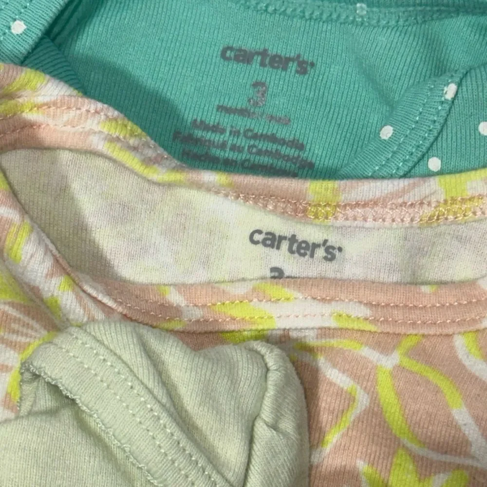 Carter's size 3 months Green Yellow Baby Bodysuits onesies 4 piece bundle